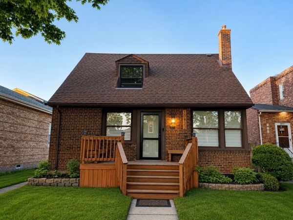 10933 S Avenue F , Chicago, IL 60617