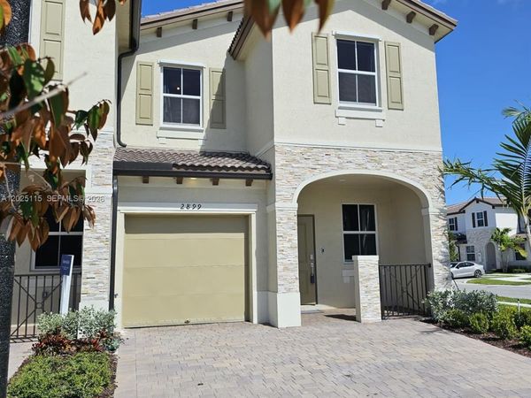 2899 SE 25th Ter, Homestead, FL 33035