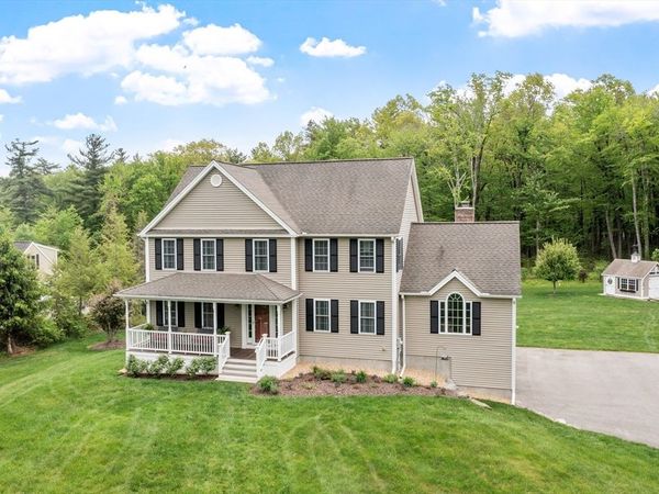 571 Northfield Rd, Lunenburg, MA 01462