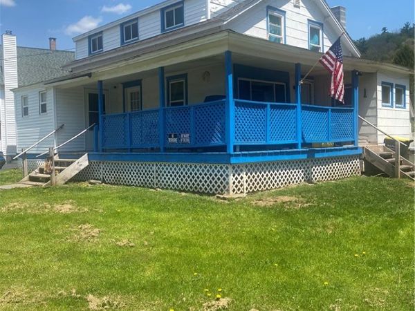 54 River Street, Stamford, NY 12167