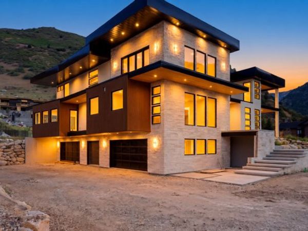 4029 E CANYON DR , Cottonwood Heights, UT 84121