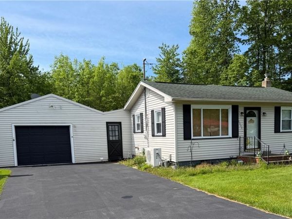 6056 Ivan Road , Ashtabula, OH 44004