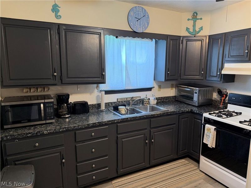 6056 Ivan Road, Ashtabula, OH 44004 Photo 5