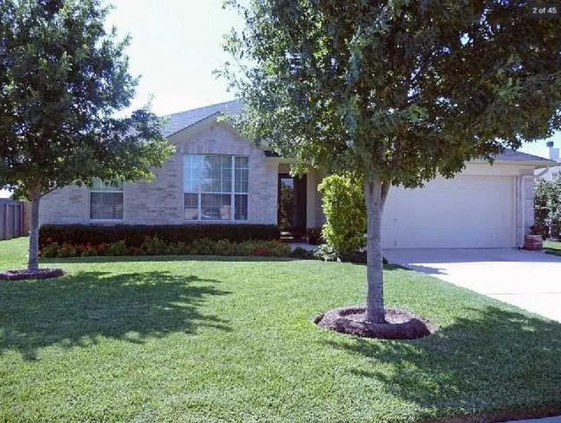 623 Columbine Ave, Cedar Park, TX 78613 Main Photo