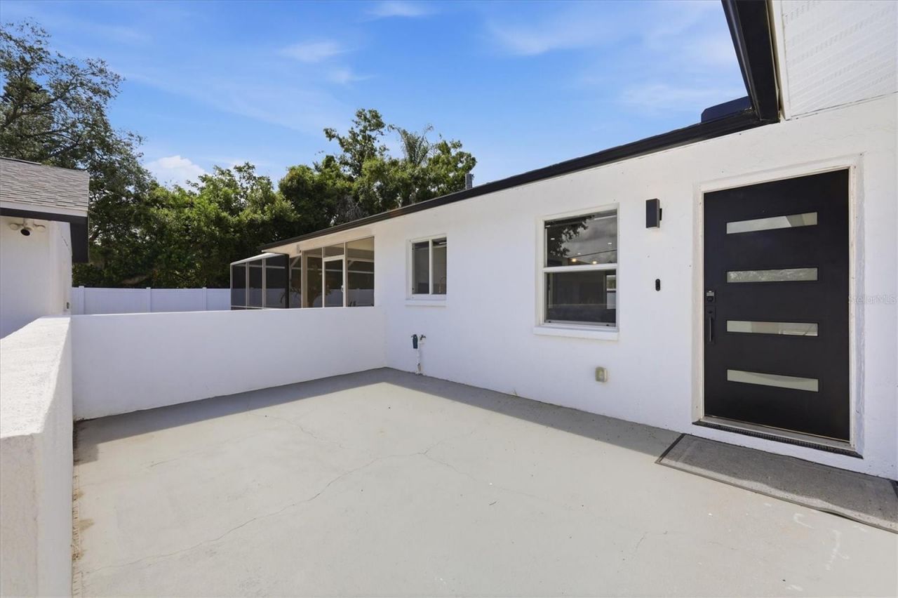 201 Honore Avenue, Sarasota, FL 34232 Photo