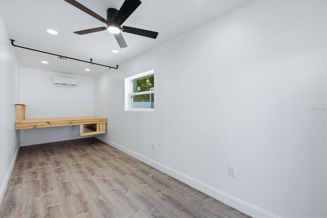 201 Honore Avenue, Sarasota, FL 34232 Photo