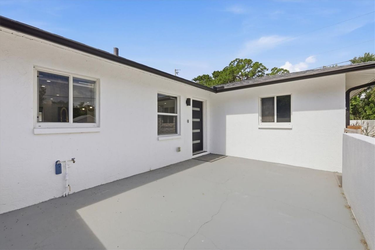 201 Honore Avenue, Sarasota, FL 34232 Photo