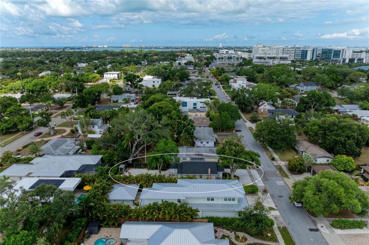 2250 Hillview Street, Sarasota, FL 34239 Photo