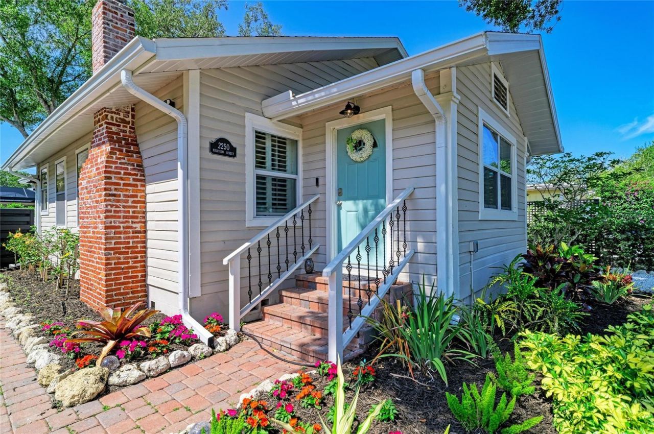 2250 Hillview Street, Sarasota, FL 34239 Photo