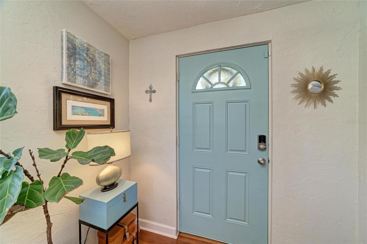 2250 Hillview Street, Sarasota, FL 34239 Photo