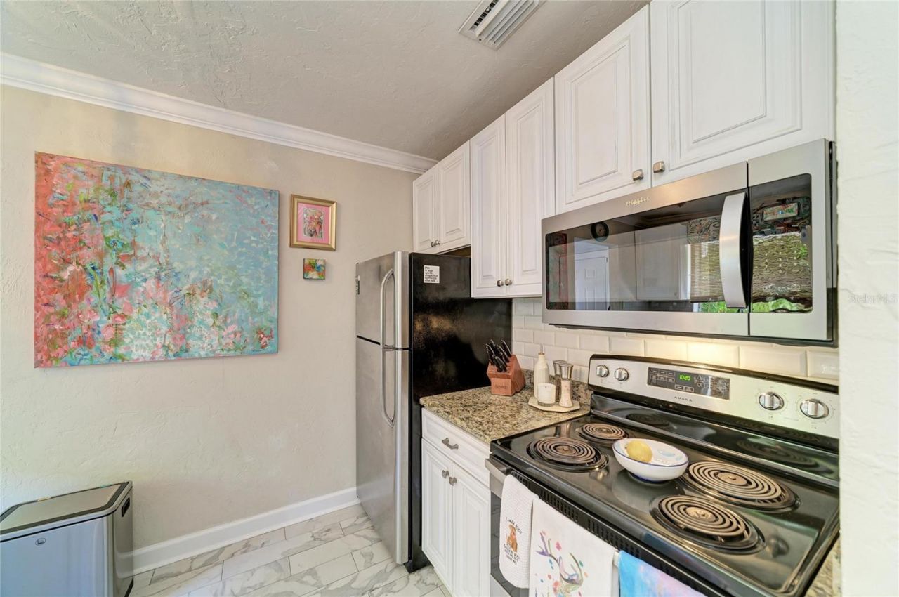 2250 Hillview Street, Sarasota, FL 34239 Photo