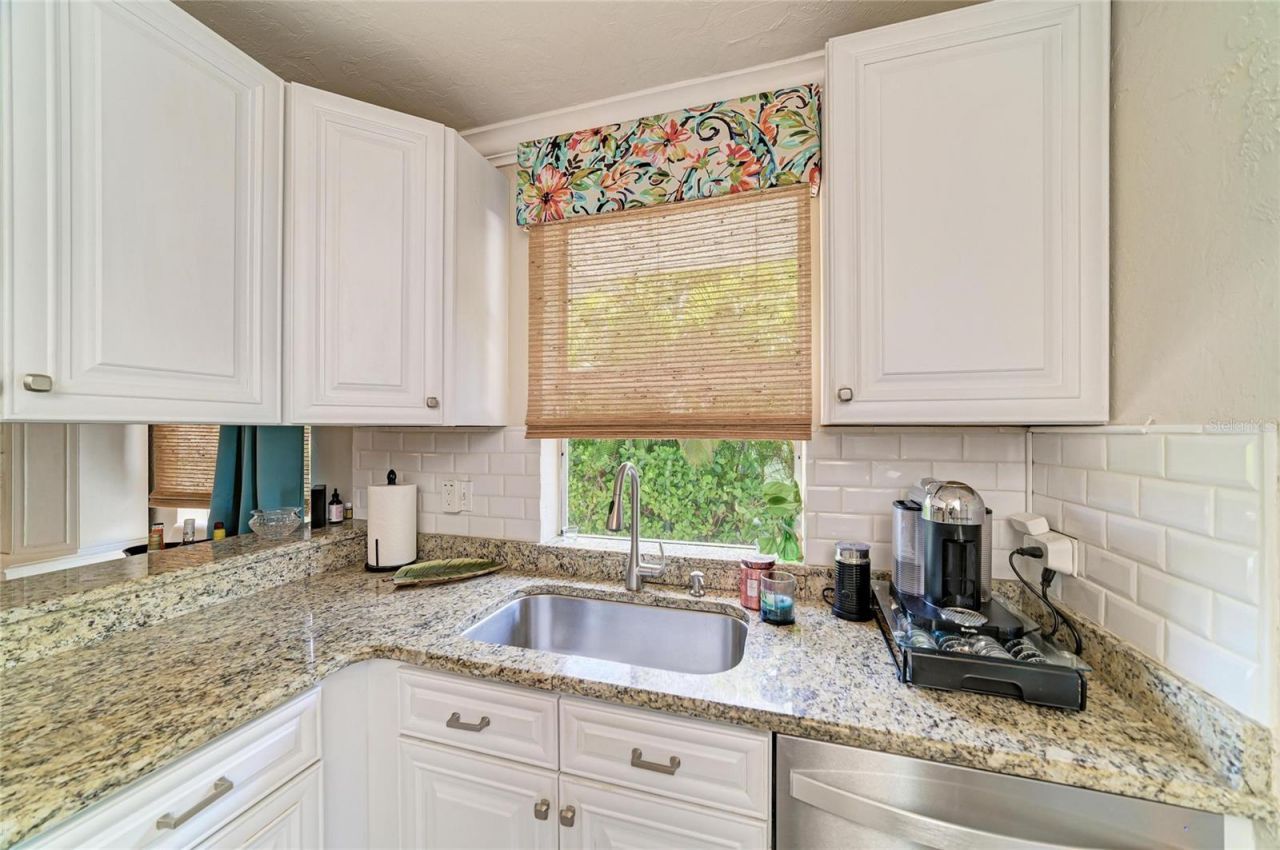 2250 Hillview Street, Sarasota, FL 34239 Photo