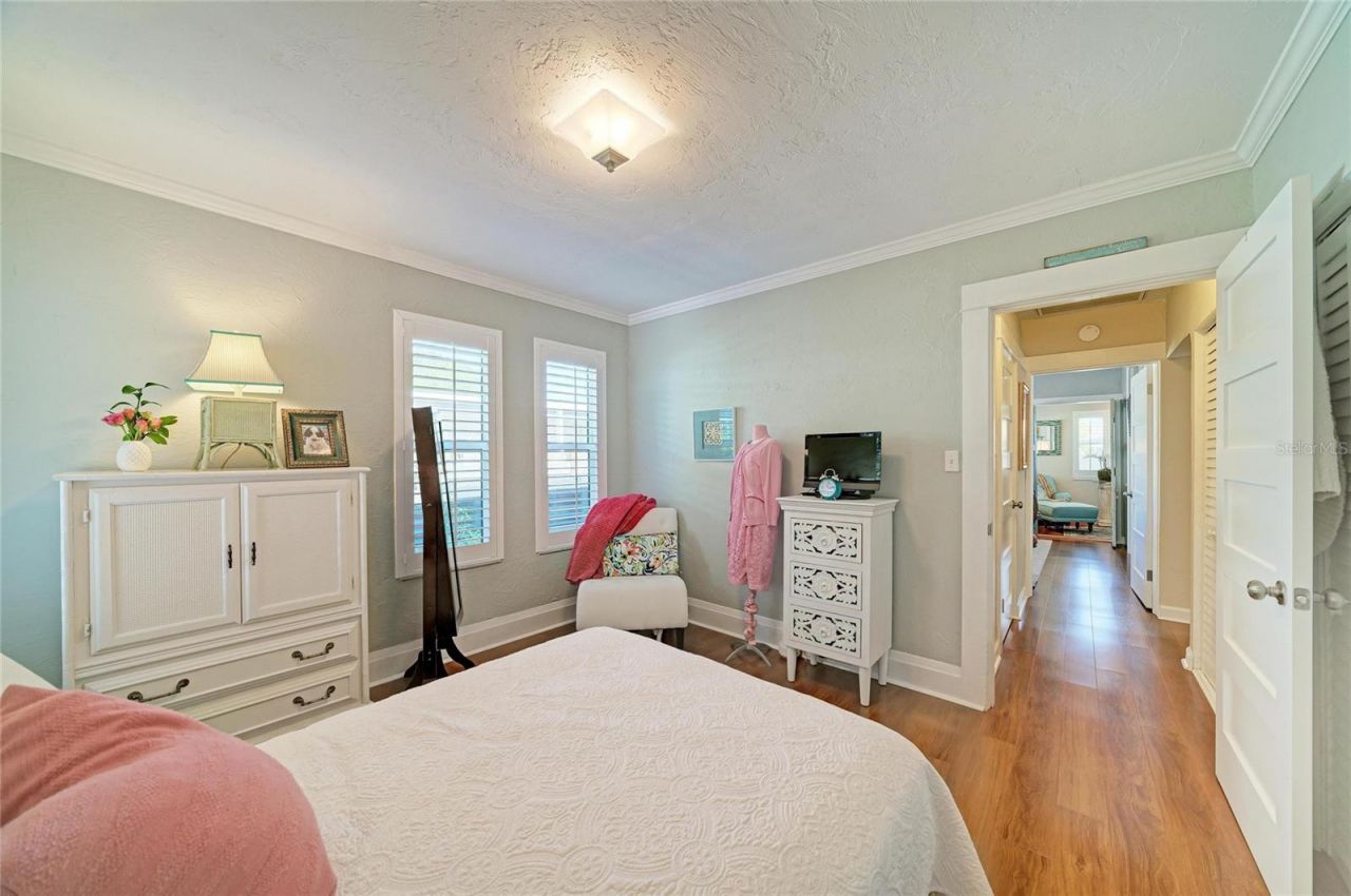 2250 Hillview Street, Sarasota, FL 34239 Photo