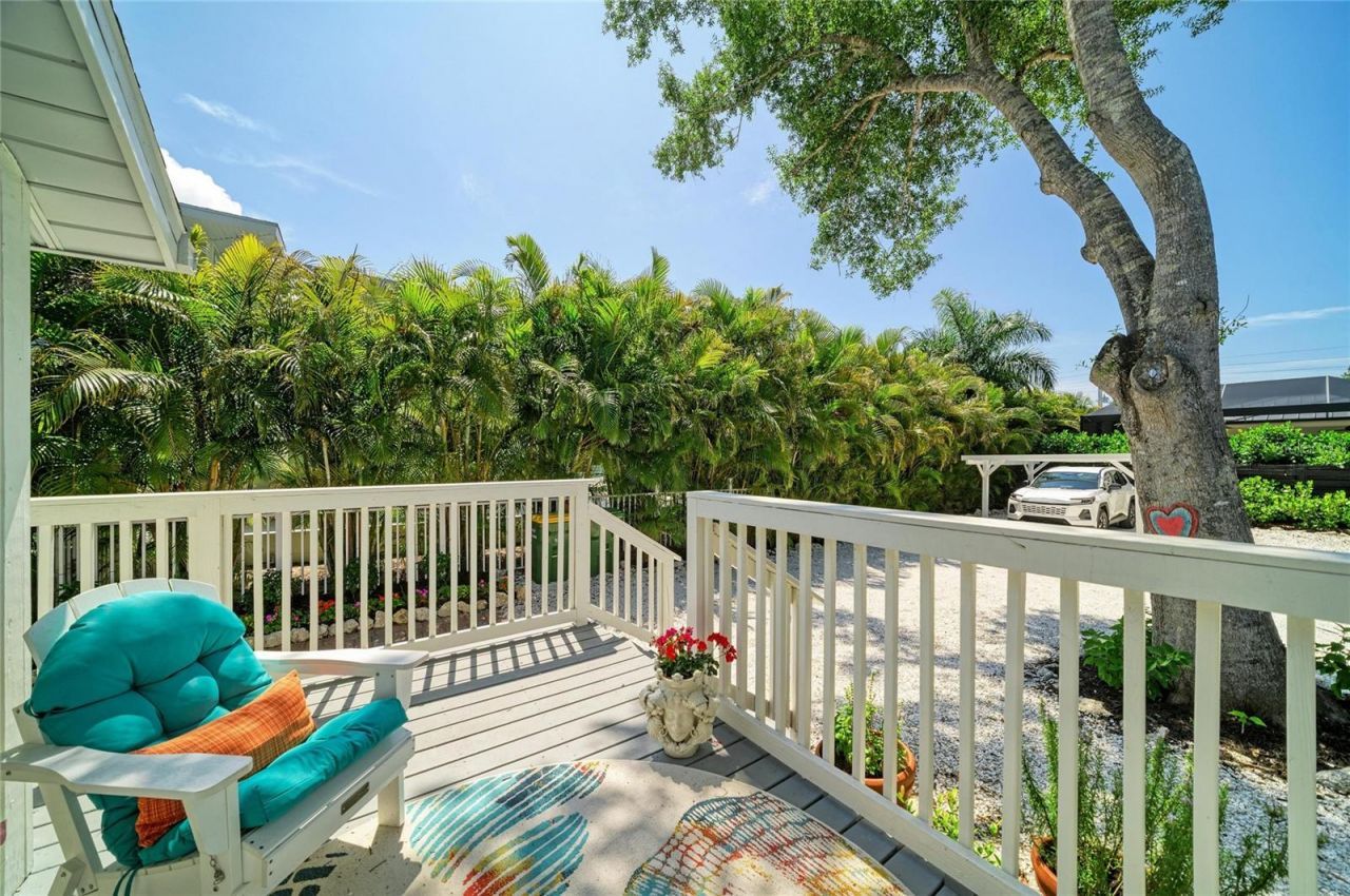 2250 Hillview Street, Sarasota, FL 34239 Photo