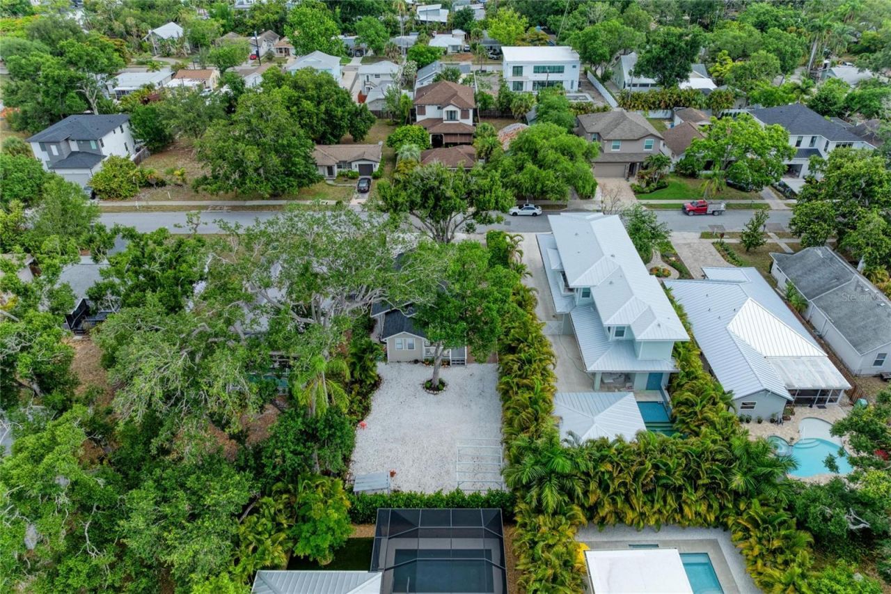 2250 Hillview Street, Sarasota, FL 34239 Photo