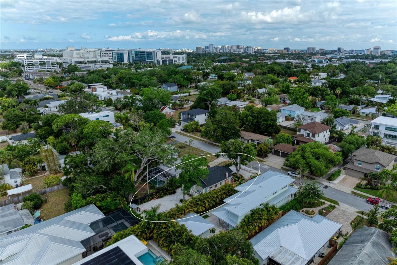 2250 Hillview Street, Sarasota, FL 34239 Photo