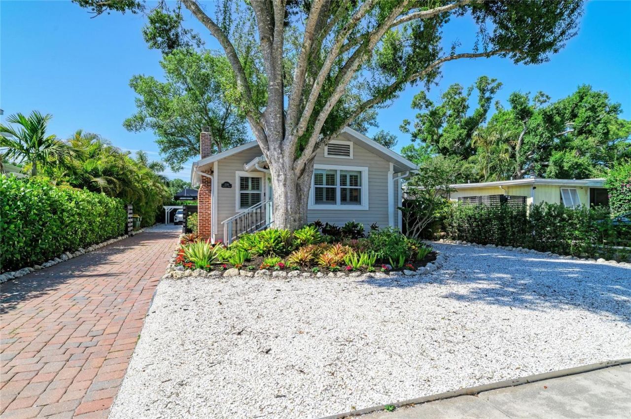 2250 Hillview Street, Sarasota, FL 34239 Photo