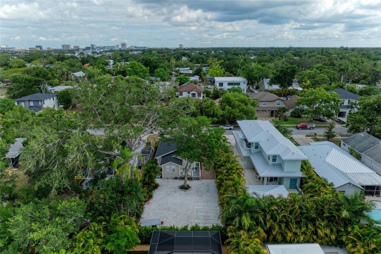 2250 Hillview Street, Sarasota, FL 34239 Photo