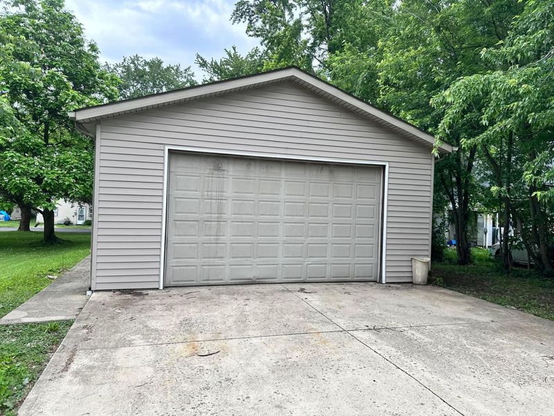 15 Ohio Street , Delaware, OH 43015 Photo 9