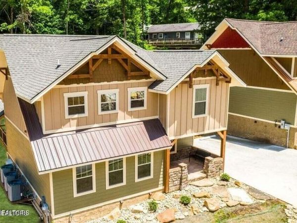 1132 Anastasia Way, Gatlinburg, TN 37738