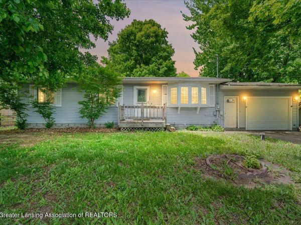 910 Union Street, Dansville, MI 48819