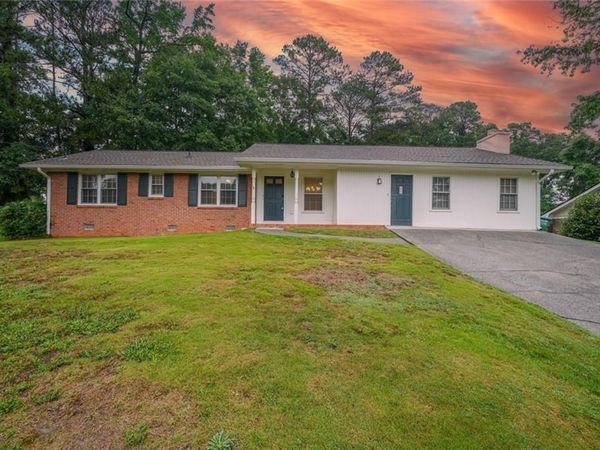 2168 Cannon Hill Road SW, Lilburn, GA 30047