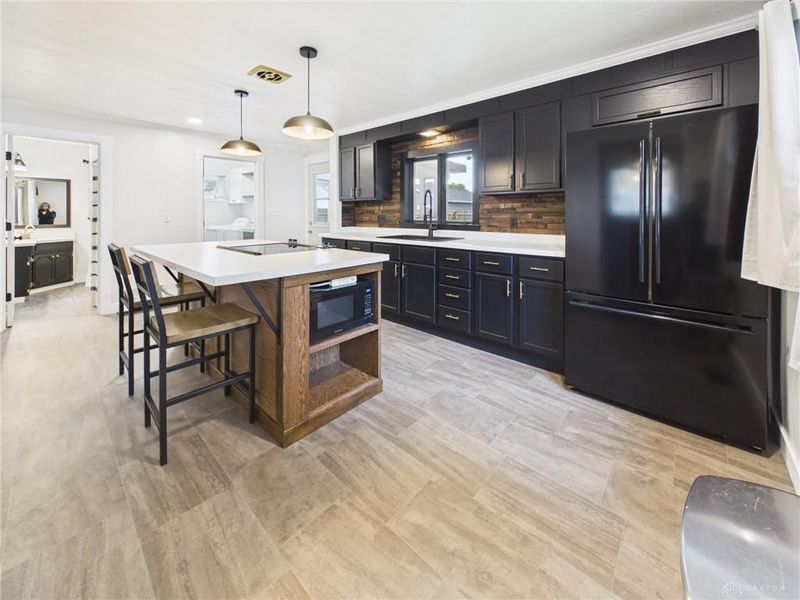 7947 E ST RT 41, Troy, OH 45373 Photo 8