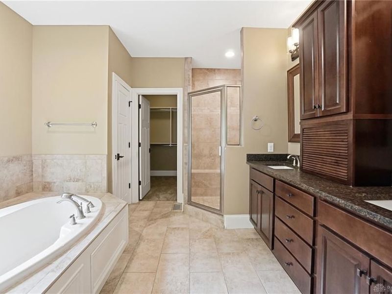 10989 Cold Spring Drive, Washington Township, OH 45458 Photo 28