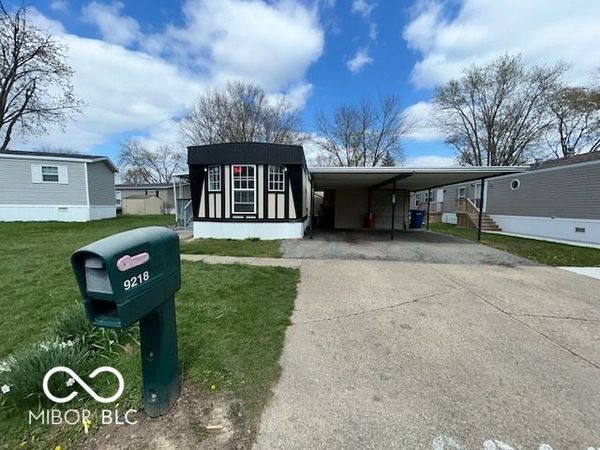9218 Wind River Court , Indianapolis, IN 46234