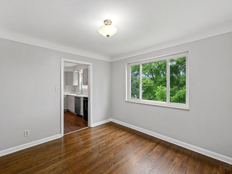 1723 Tuxworth Avenue, Cincinnati, OH 45238 Photo 16