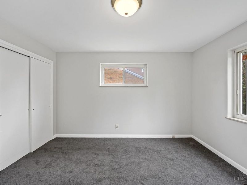 1723 Tuxworth Avenue, Cincinnati, OH 45238 Photo 24
