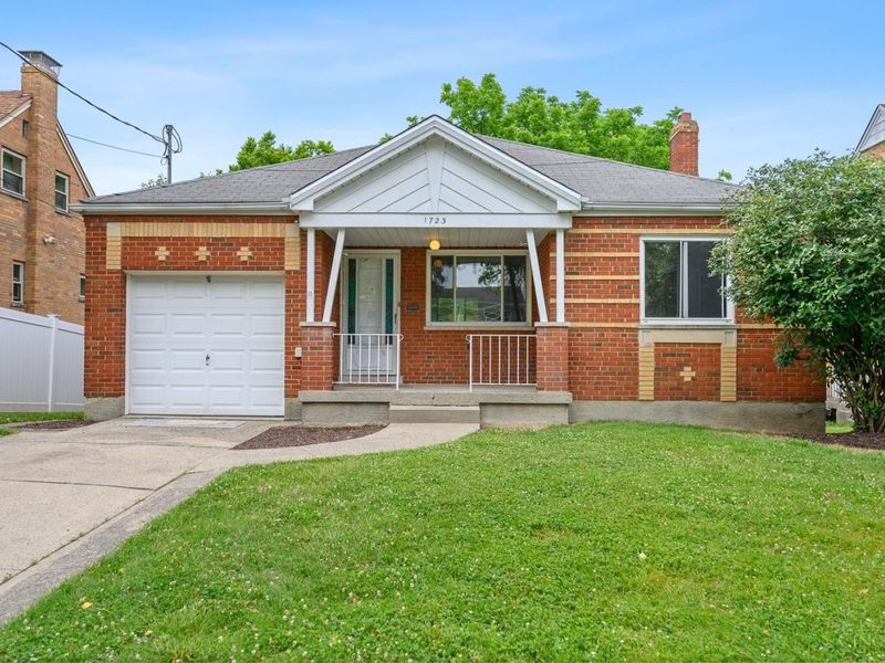 1723 Tuxworth Avenue, Cincinnati, OH 45238 Photo 3