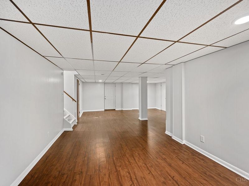 1723 Tuxworth Avenue, Cincinnati, OH 45238 Photo 30