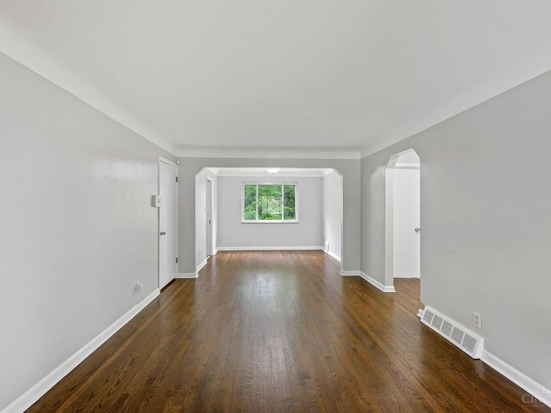 1723 Tuxworth Avenue, Cincinnati, OH 45238 Photo 9