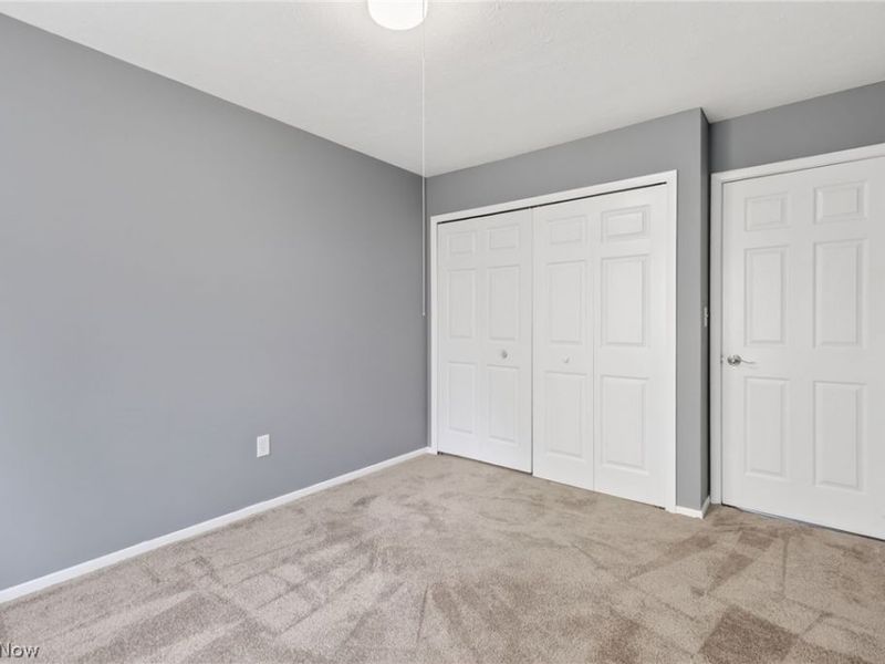 9582 Fernwood Drive, Olmsted Falls, OH 44138 Photo 24
