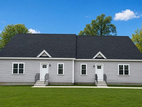 39 Lincoln Street, Unit A / B, Webster, MA 01570
