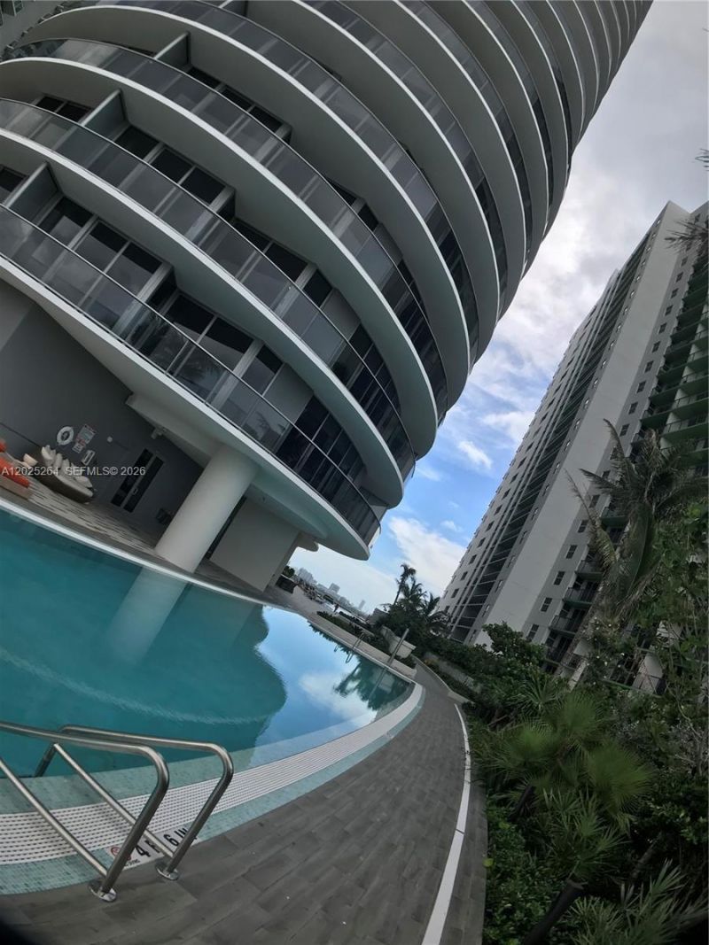 488 NE 18th St, Unit 3002, Miami, FL 33132 Photo