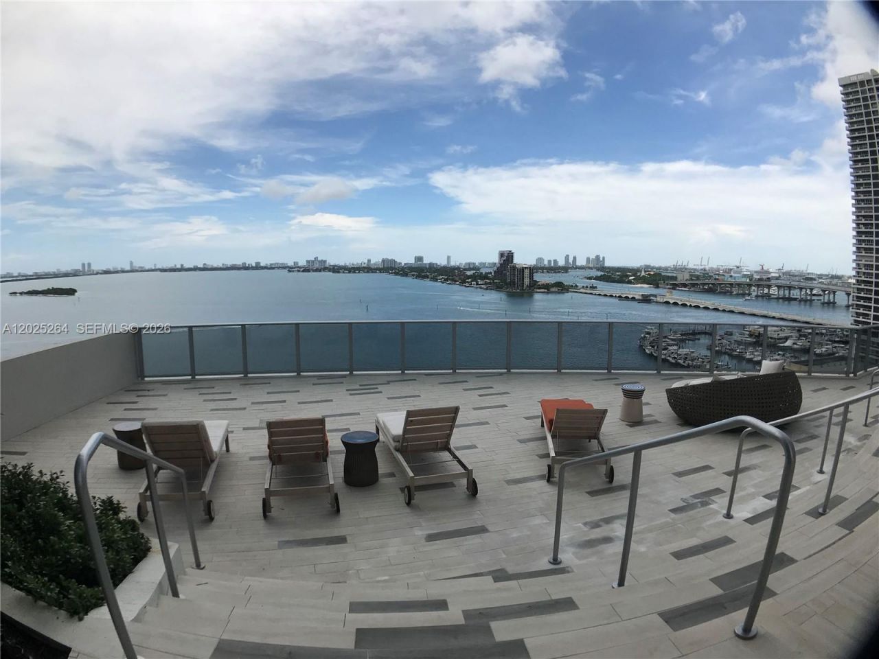488 NE 18th St, Unit 3002, Miami, FL 33132 Photo