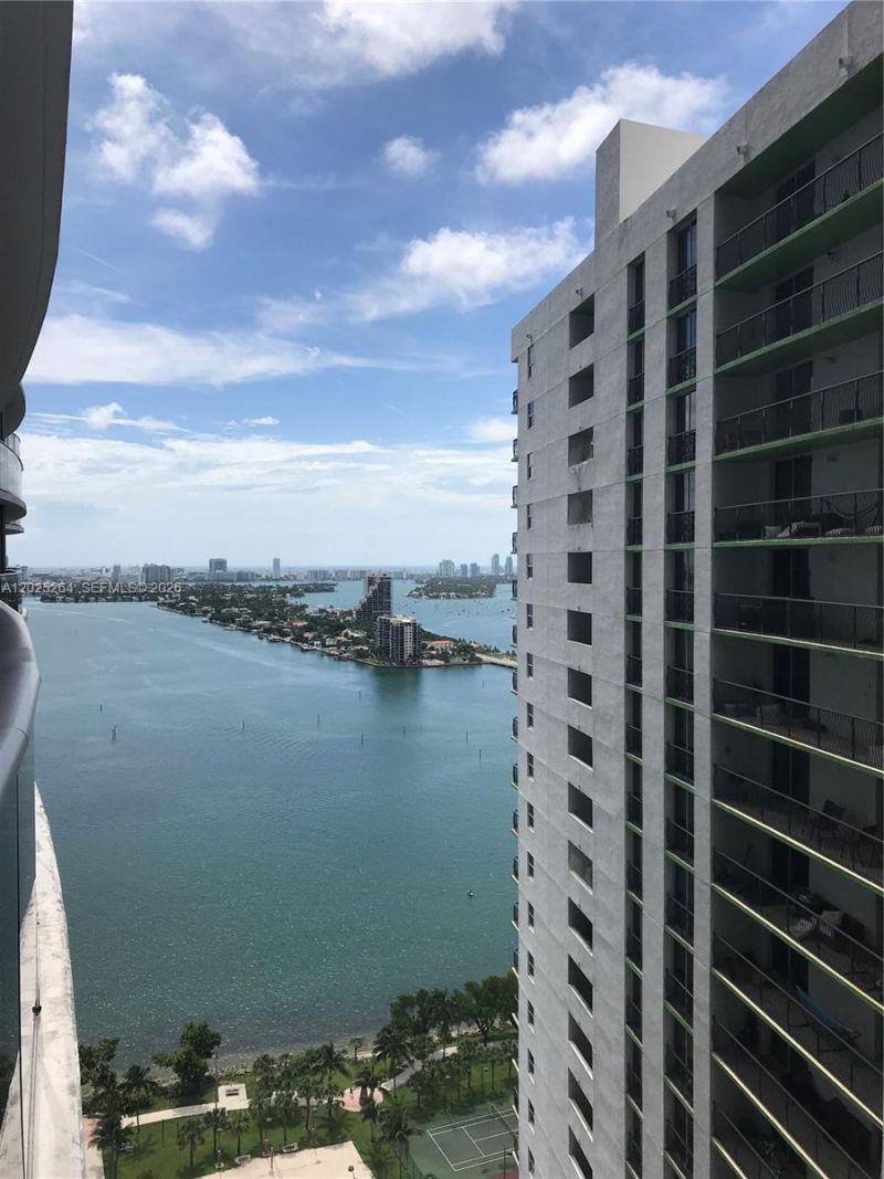 488 NE 18th St, Unit 3002, Miami, FL 33132 Photo