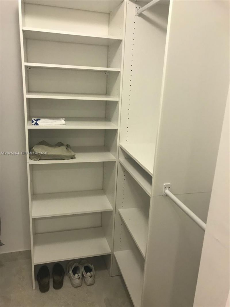 488 NE 18th St, Unit 3002, Miami, FL 33132 Photo