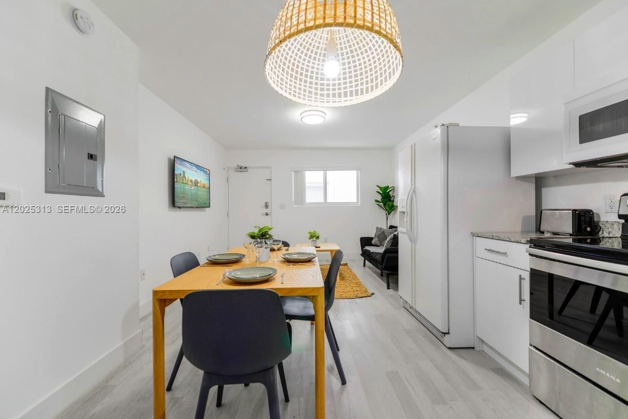 1029 NW 3rd St , Unit 301, Miami, FL 33128 Photo