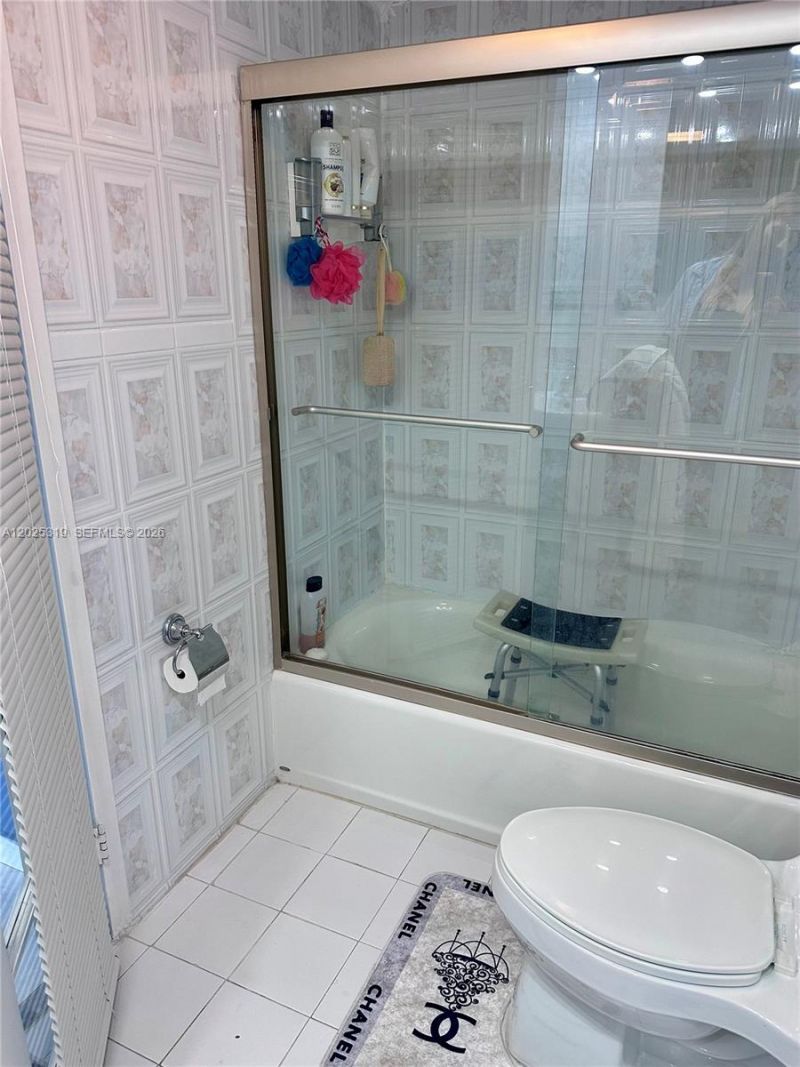 231 174th St , Unit 1905, Sunny Isles Beach, FL 33160 Photo