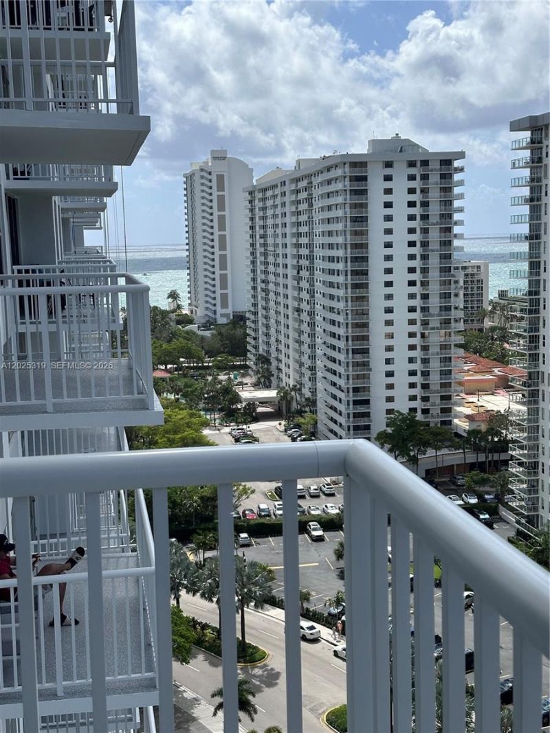 231 174th St , Unit 1905, Sunny Isles Beach, FL 33160 Photo