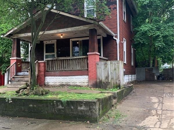 170 Stone Street , Akron, OH 44305