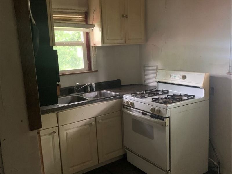 170 Stone Street, Akron, OH 44305 Photo 7