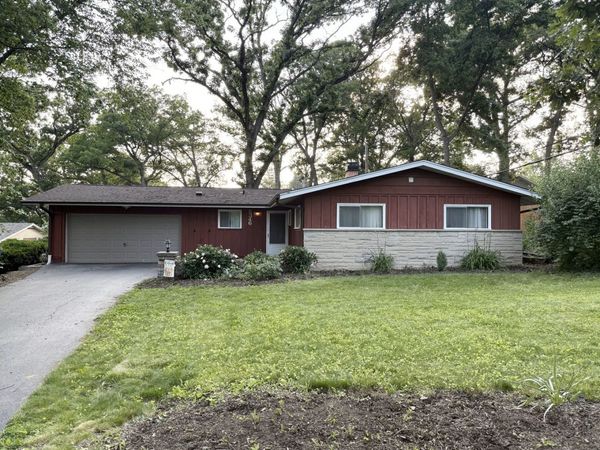 5346 Center Avenue , Lisle, IL 60532