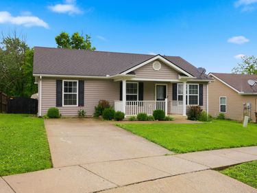 109 Maria Court, Paris, KY 40361