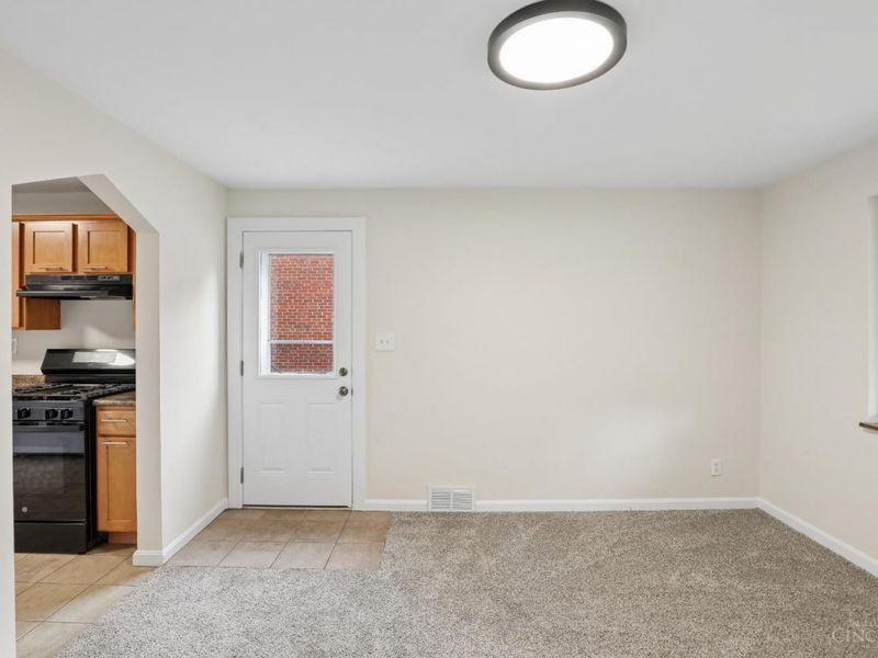 2692 Breezy Way, Colerain Township, OH 45239 Photo 6