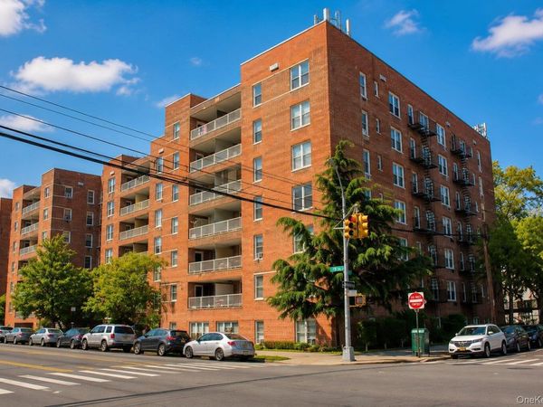 60-11 Broadway , Unit 5T, Woodside, NY 11377