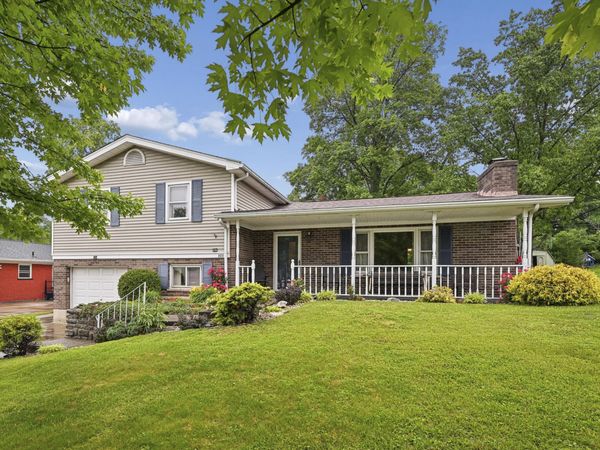 223 Surfwood Drive, Florence, KY 41042